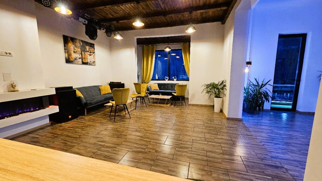 Casa Catalea Homestay *